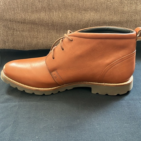 Rockport Men’s “Charson” Size 9.5M walking boot. New in box, never worn. - Picture 6 of 8